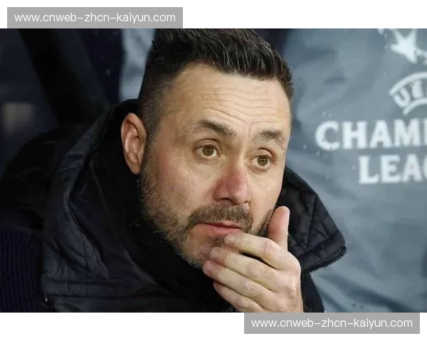 德泽尔比马赛首秀排31套不同首发，战术实验成效待观察