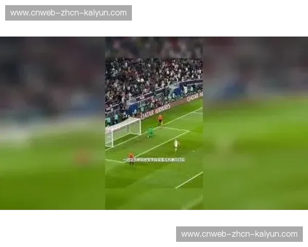 萨福诺夫扑点瞬间，巴黎门神成防线最后堡垒